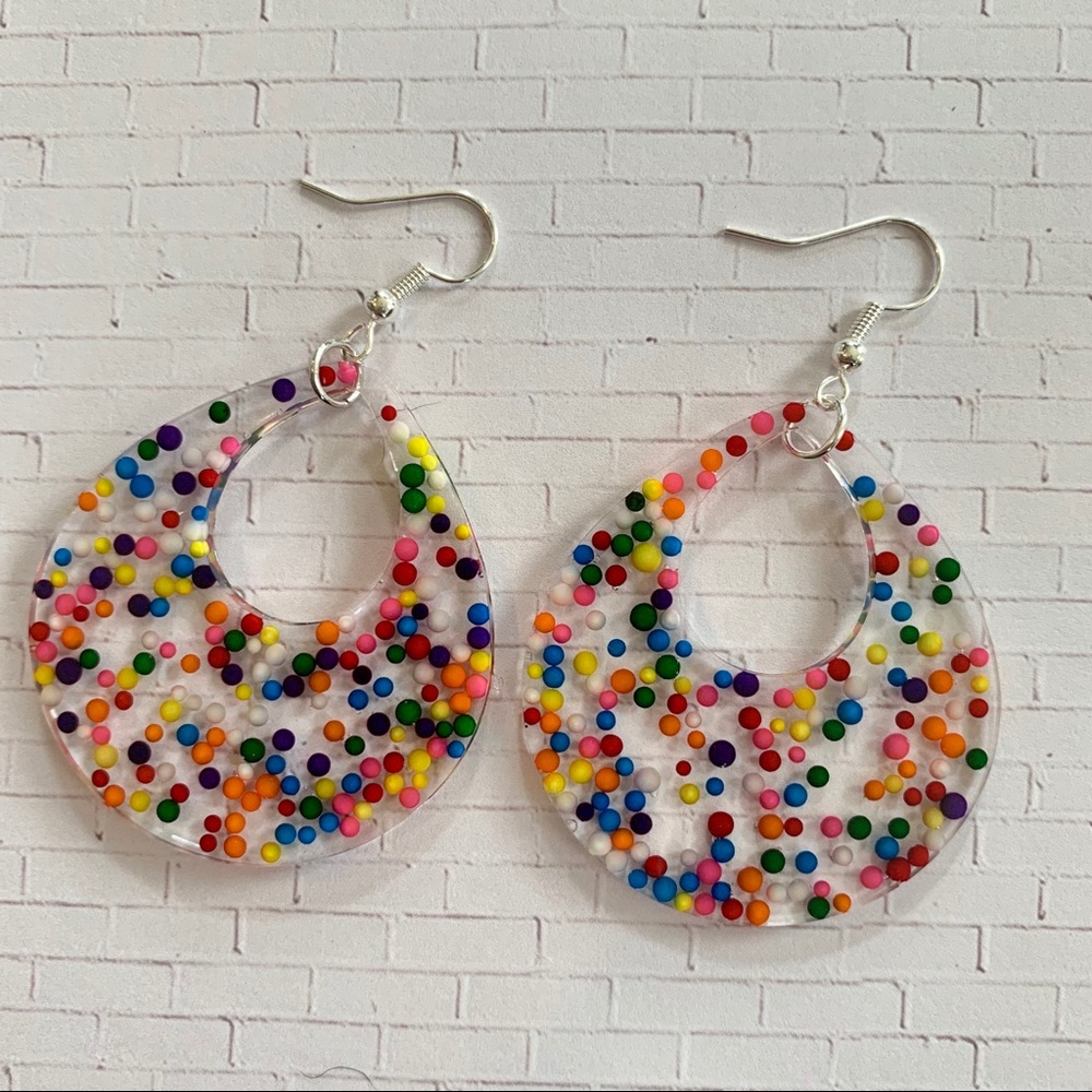 Sprinkle rainbow confetti earrings